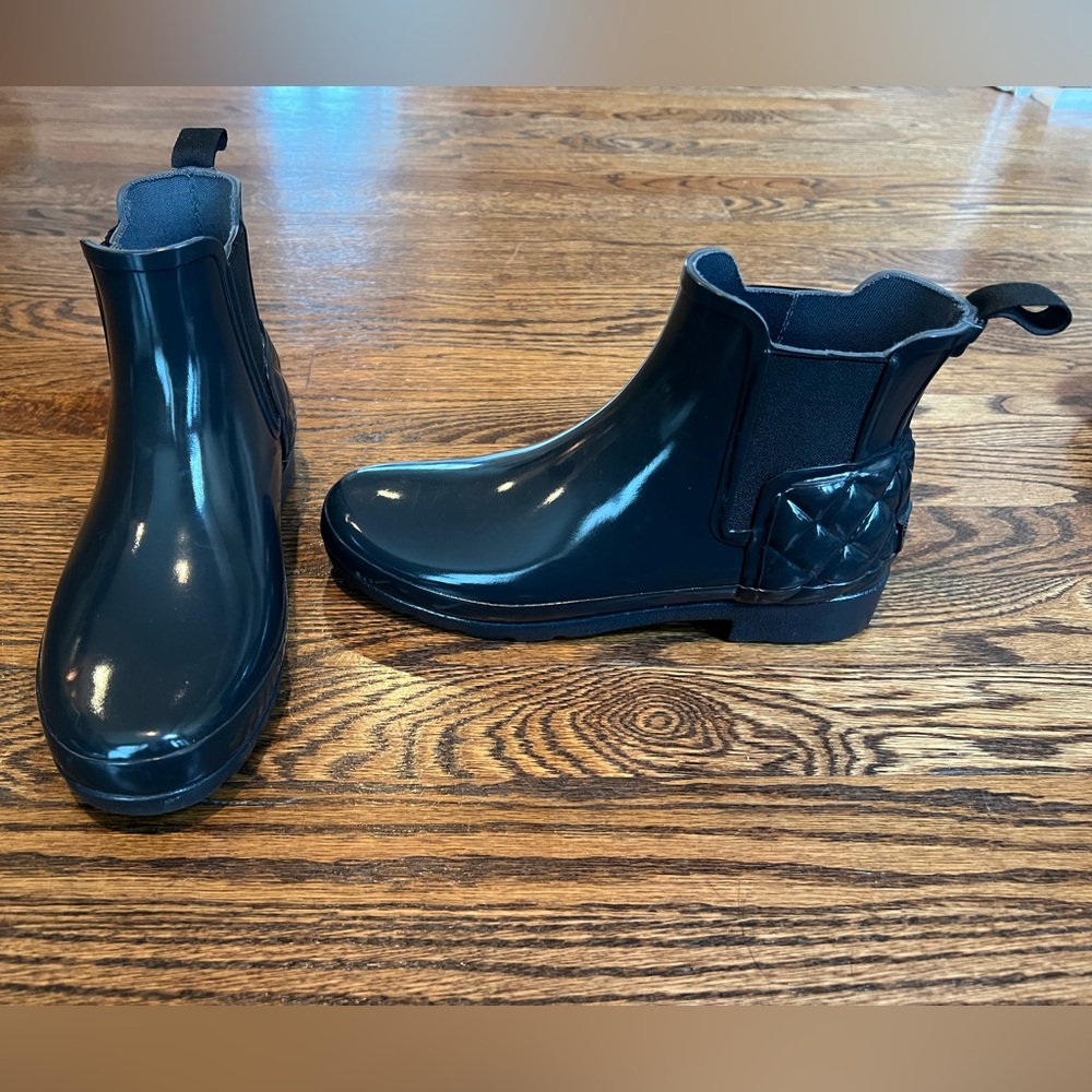 Hunter Refined Gloss Quilted Chelsea Boot Dark Slate Size 7